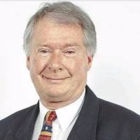 Derek Lynch — Reviews & Property Sales