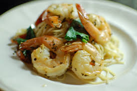Add the garlic, shrimp (if using uncooked shrimp), and 1/2 tsp each of salt and pepper. Angel Hair Pasta With Spinach Shrimp Tomatoes And Basil The Teacher Cooks