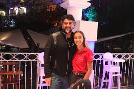 He began his acting career working for tv azteca in telenovelas like tres veces sofia along with mexican diva lucía mendez and el tio alberto. Gabriel Porras With Staff Picture Of Shana Restaurant Lounge Pool Bar Manuel Antonio Tripadvisor