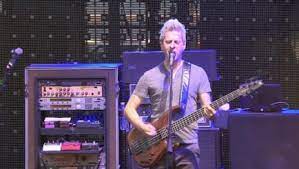 In this video, i'll share with you my transcription and recreation of trey anastasio's beautiful solo from the famous bathtub gin from the great went, with phish. Gorging On Gin Phish Concludes Two Night Stand At The Gorge Recap Setlist The Skinny