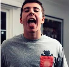 Today I attended your funeral. I didn't want to believe any of this was  true before I walked into that cemetery. You always made me smile and laugh  back in middle school.