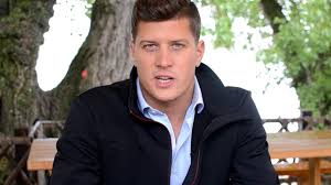 Dániel gyurta news, gossip, photos of dániel gyurta, biography, dániel gyurta girlfriend list 2016. Gyurta Dani Is Az Eros Nemzetek Mellett A Hirek Foutcaja