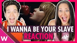 strofa 1 c#m i wanna be your slave a g# i wanna be your master c#m i wanna make your heartbeat a g# run like rollercoasters c#m i wanna be a good boy a g# i wanna be a gangster. Lkr Bdjaabhm