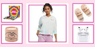 Pair that up with the exquisite beauty and meaning of this piece, and she will never forget the gesture. 52 Best Gifts For Girlfriend Cute Gifts For Your Girlfriend 2021