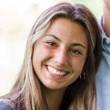 Ellie Kaplan's Instagram, Twitter & Facebook