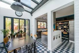 Un loft à ciel ouvert. Cuisines Semi Ouvertes Sur Le Salon Ou La Salle A Manger Cote Maison