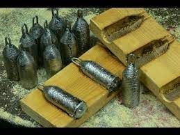 Making Lead Fishing Weights In Wooden Moulds Homemade Fishing Lures Crappie Fishing Fishing Tips