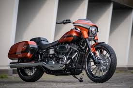 The 2020 model has more power and better handling over the previous model, the 2017 low rider s, which was a dyna. Harley Davidson Sport Glide Custom Motorcycle Gallery Thunderbike