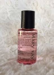 Gently removes eye makeup, including waterproof mascara, without tugging or pulling the delicate skin in the eye area. Mary Kay Mini Travel Size Oil Free Eye Makeup Remover New See Note Ebay