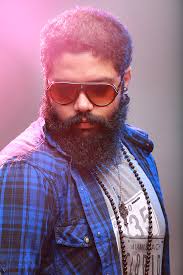 Know Your Artists-Thaikkudam Bridge