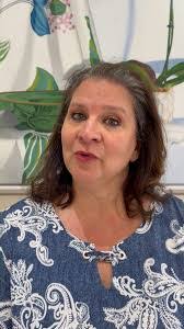 Lisa Gallucci's Instagram, Twitter & Facebook