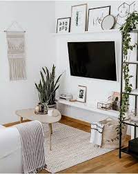 Try to conceal your tv. 92 Awesome Minimalist Home Decor Ideas For Your Inspirations Minimalisthome Homedecor Aacmm Com Pretty Living Room Simple Living Room Apartment Living Room
