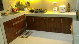 Sedangkan minimalis merupakan sebuah gaya yang lahir dari pergerakan trend desain yang dipelopori oleh bauhaus di jerman. Orderan Ke 2 Ibu Ines Di Griya Kitchen Set Murah 1 1jt M Facebook