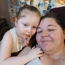 ☁️ and away we go 🛩 Wearing the coziest camo sweatsuit from  @chelseaboutiquenj