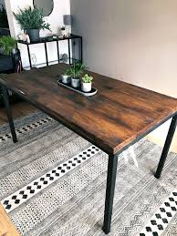 Tisch Aus Alten Holzbohlen Selber Bauen Tisch Dekor Esstisch Holz