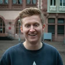 Gabriel Becker's Instagram, Twitter & Facebook