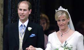 Sophie, countess of wessex and prince edward, earl of wessex attend commonwealth day service 2020 at westminster abbey on march 09, 2020 in the countess of wessex, who lives with her husband prince edward, 56, and their children at bagshot park, appeared effortlessly elegant when. Why Sophie Wessex And Prince Edward Didn T Kiss Publicly On Their Wedding Day Hello