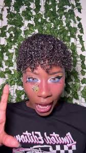 Antos Dabrowski's Instagram, Twitter & Facebook