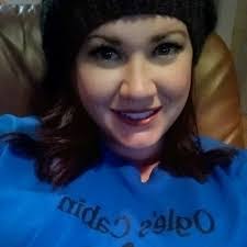 Valerie Ogle's Instagram, Twitter & Facebook