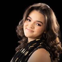 10+ "Daniela Caro" profiles