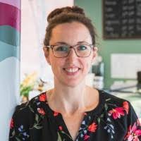 Cindy Summers's Instagram, Twitter & Facebook