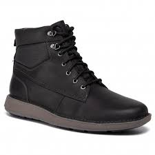 boots clarks un larvik peak 261445967 black leather