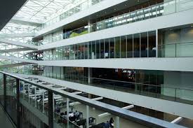 Pin Von Studieren In Holland Auf Windesheim Honours College Fachhochschulreife University Of Applied Sciences Und Studieren