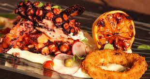 Pieuvre Grillee Et Calmars Frits Zeste Recipe Confort Food Food La Food