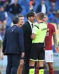 Nel primo tempo la squadra di zdenek zeman inizia male e subisce la rete di radja nainggolan e rischia. Roma Cagliari Tensione A Fine Partita Fonseca Espulso Foto Sportmediaset