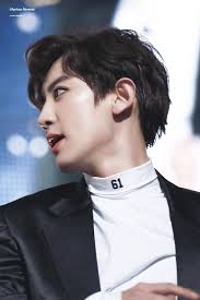 Them Jawline Chanyeol Park Chanyeol Exo Exo Chanyeol