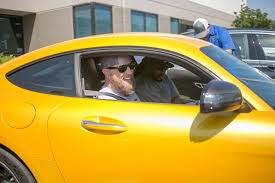 Marshawn lynch had some financial advice for young players on sunday: Marshawn Lynch S Car Of Choice Is A 86 Honda Civic Digital Trends