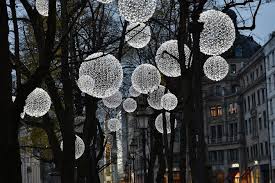 Our decorative solar lights work well anywhere due to their stylish appearance and ability to blend in with any situation. 13 Amazing Ways To Use Solar Christmas Lights All Year Round Blog