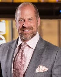 Vincent Mayo's Instagram, Twitter & Facebook