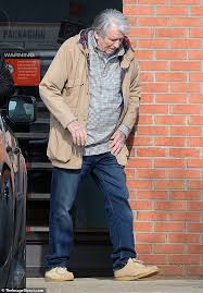 Dolly parton has been married to carl dean for more than 50 years. Dolly Parton S Husband Seen Out For First Time In 40 Years Daily Mail Online