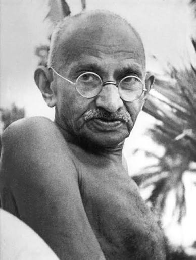 File:Gandhi Juhu May1944.jpg - Wikimedia Commons