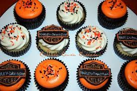 Harley Davidson Cupcakes Harley Davidson Cake Let Them Eat Cake Motorcycle Cake