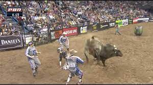 Cowboy Tough: Stetson Lawrence Kicked in Head After Bucking Off Arden -  YouTube