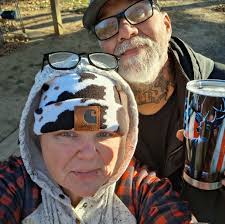 There's been a few tick conversations, to remove or to leave? How many is  too many? Are there any tick experts who could shed some light? Edit:  relating to