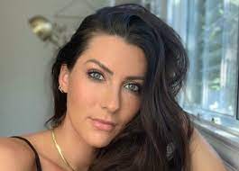 The Bachelorette Becca Kufrin Reveals Breakup Details Tv Shows Ace