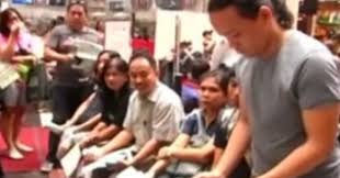 If you have yet to register as a voter, you can do it now through an online portal launched by the election commission (ec). Deactivated Ofw Voters Urged To Re Register By Dfa The Pinoy Ofw