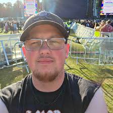 Can I run gain baby at 100w with two 16-ohm cabs?