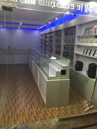 ديكور محل اجهزة خلوية من اعمالنا الحتاوي للاعمال الخشبية والديكور Facebook