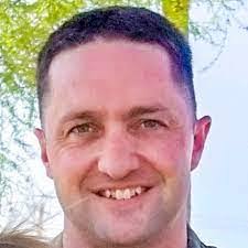 Lois Vertullo's Instagram, Twitter & Facebook