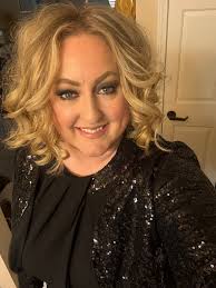 TJ's filling in for Dez and Has eyebrows!!! She had them micro bladed  yesterday and will no longer look like a angry muppet character!