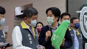 另據韓國青瓦台發言人康珉碩在 12 月 29 日的記者會上表示，總統文在寅於 28 日與美國藥企莫德納首席執行官 stephane bancel 通電話，雙方就莫德納向韓方提供可. Mvaazowsaxcnfm