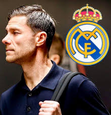 قليل هو الكلام عن مدرب سوريا هكتور كوبر عندما كان لاعب قلب دفاع! كوبر ترك  وظيفته بأحد البنوك في إحدى مدن الأرجنتين عندما كان شابا ليصبح لاعبا، وساهم  بتحقيق فريقه لقب الدوري