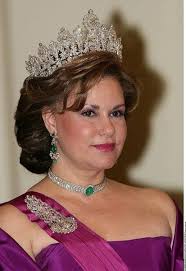 Grand Duchess Maria Teresa Wearing The Luxembourg Empire Tiara Royal Tiaras Royal Crowns Royal Jewelry