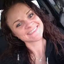 Suzanne Mattox's Instagram, Twitter & Facebook