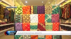 Kenyataannya, rumah adat aceh memang berpintu rendah, namun di dalamnya memiliki ruangan yang lapang. Cantiknya Motif Batik Khas Melayu Riau Video Dailymotion