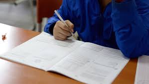 With a median age of 24 it is obvious that studies and universities are an everyday topic in malaysian families. Oman S Ministry Of Higher Education Bans Four Malaysian Universities Times Of Oman